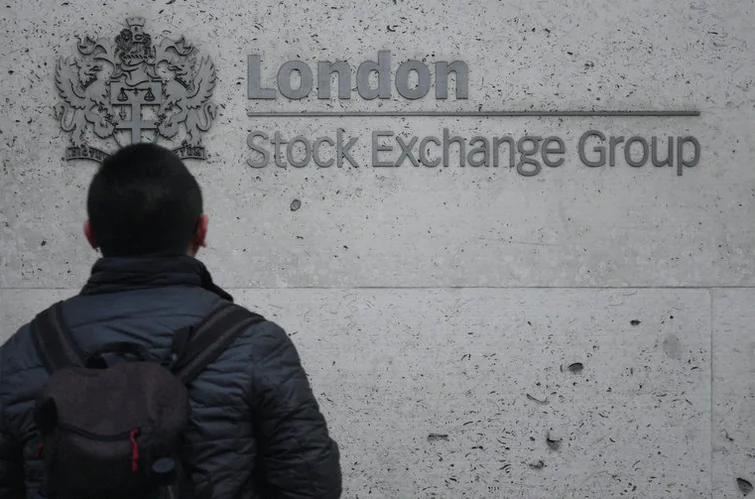 stocks-lower-close-trade-investing-c8f0