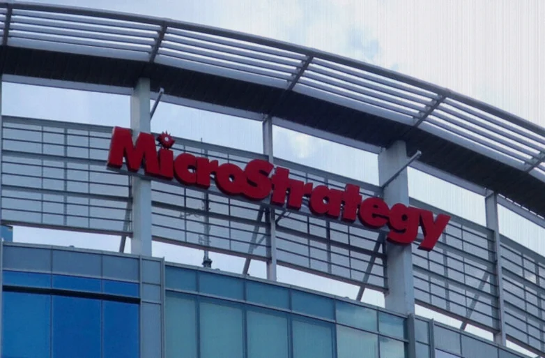 strategy-stock-surges-bitcoin-rally-d8aa