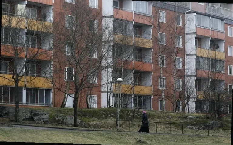 sweden-stocks-lower-close-trade-38ed