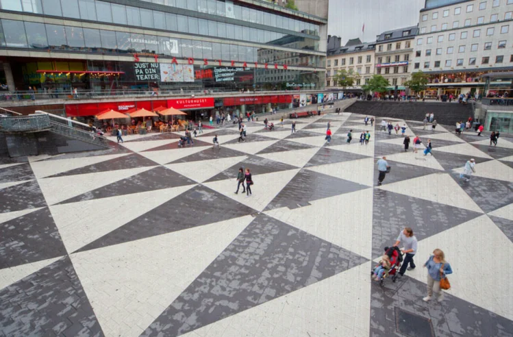 sweden-stocks-lower-close-trade-53a7