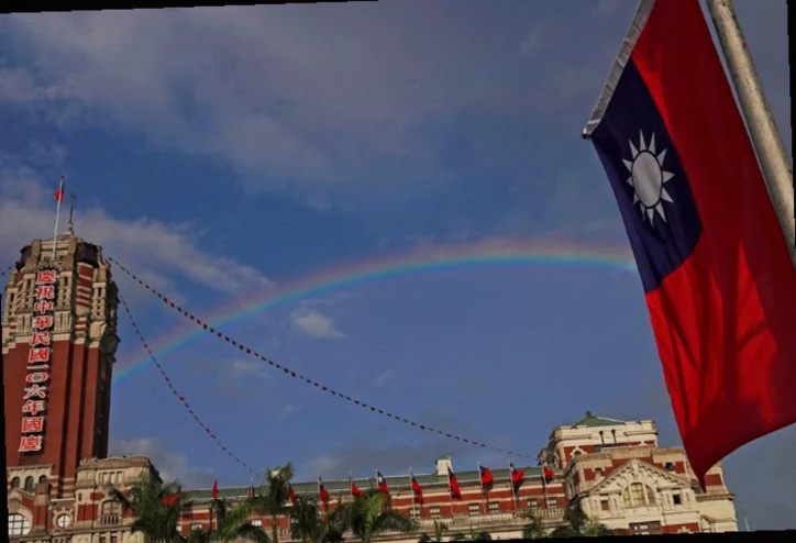 taiwan-stocks-higher-close-trade-c9be