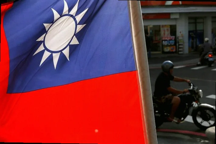 taiwan-stocks-lower-close-trade-48eb