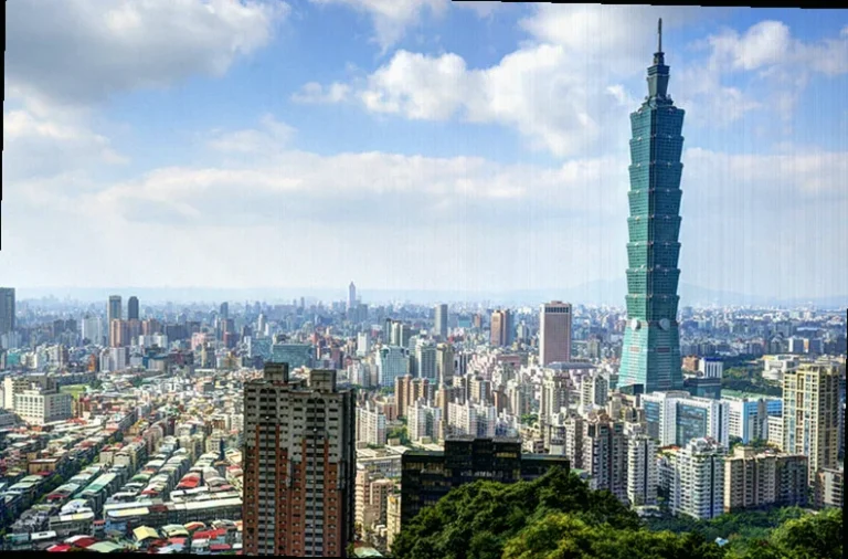 taiwan-stocks-lower-close-trade-9763