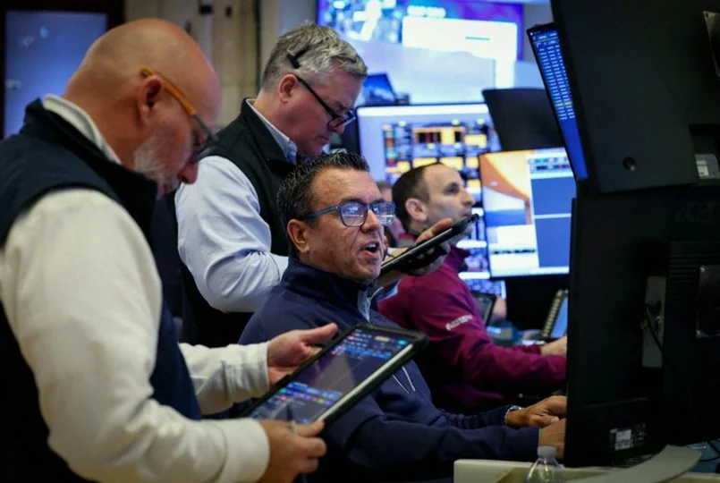 traders-put-760-mln-bets-1591