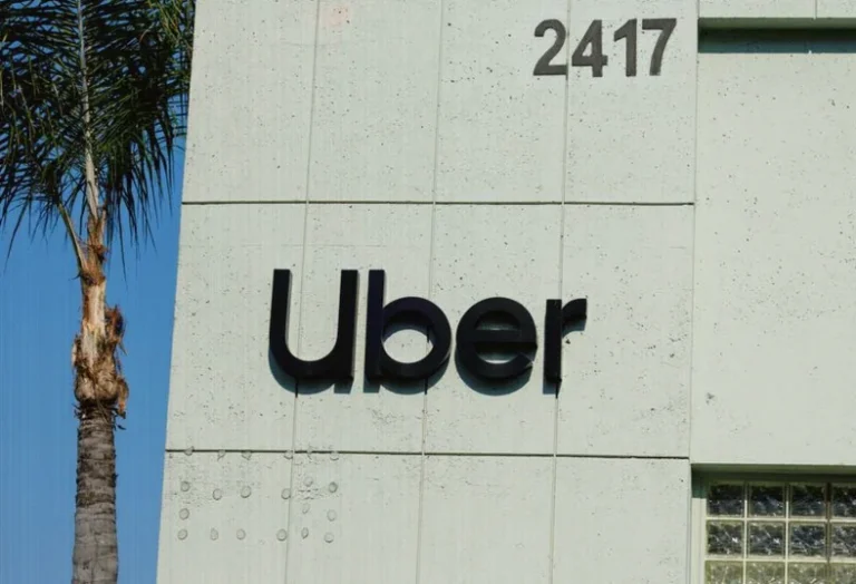 uber-loses-another-driver-sex-ae90