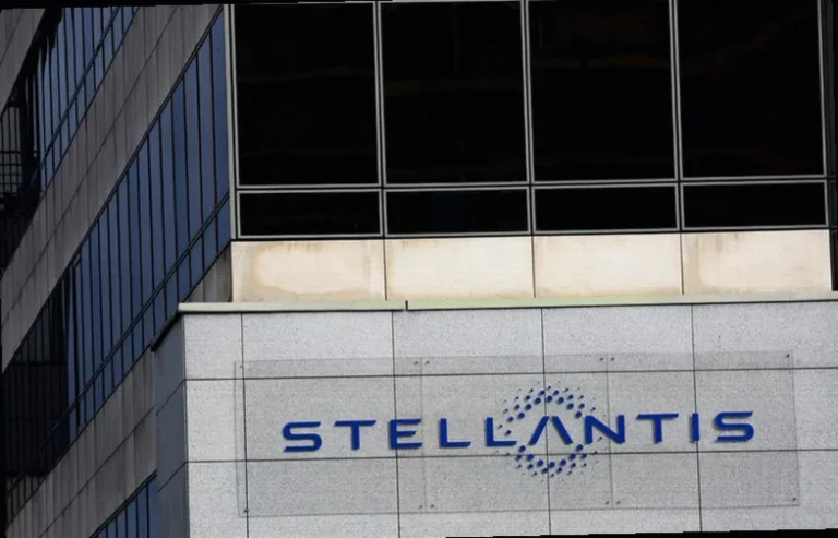 ubs-sees-autos-under-pressure-b517