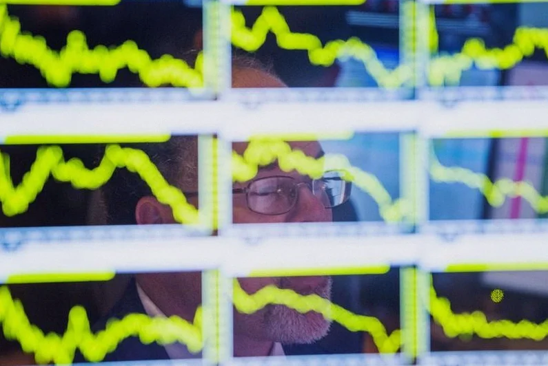 universal-health-services-shares-drop-28bc