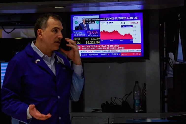 volatility-linked-funds-put-march-5cbd