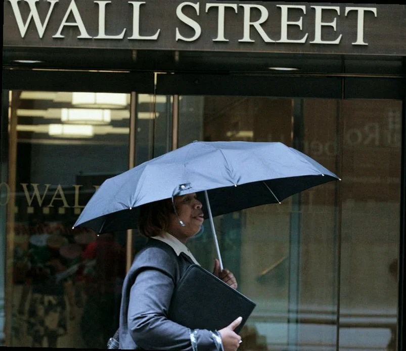 wall-street-futures-drop-after-f829