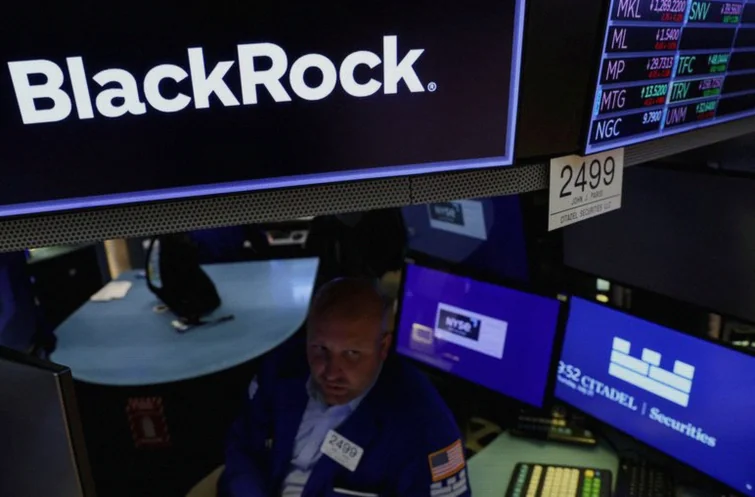 blackrock-gip-teams-temasek-abu-b7e4
