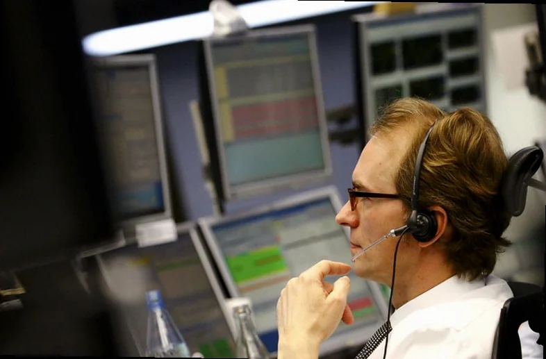 boston-scientific-stock-gains-share-12f7
