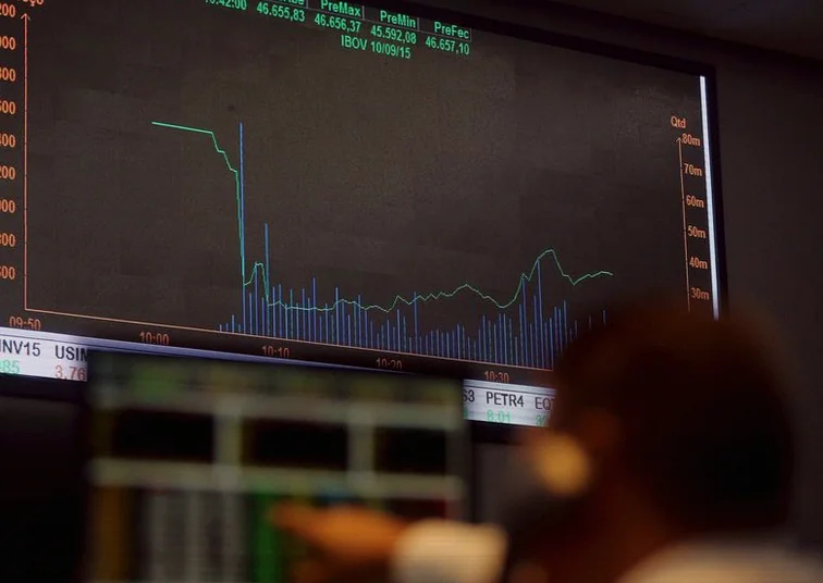 brazil-stocks-lower-close-trade-21f3