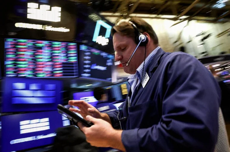 buy-rumor-buy-fact-hsbc-d009