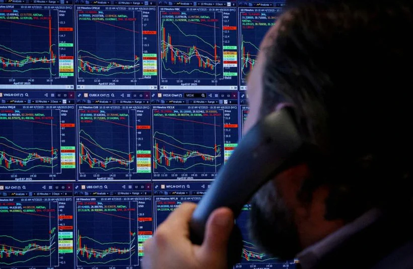 exclusive-retail-investors-broadening-bets-15cd