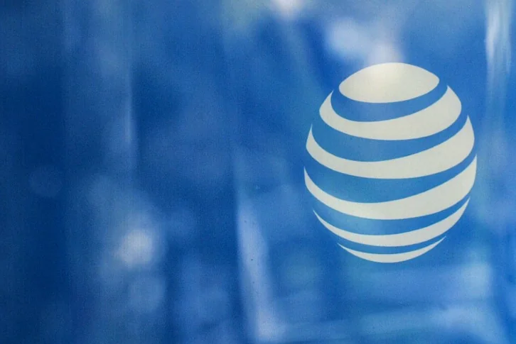 fcc-approves-echostar-billion-spectrum-35eb