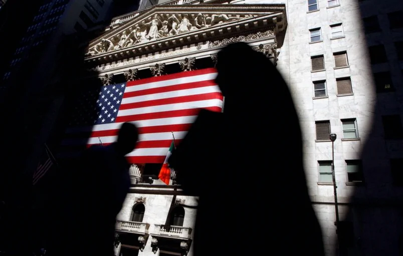 global-stocks-rally-oil-slides-36de