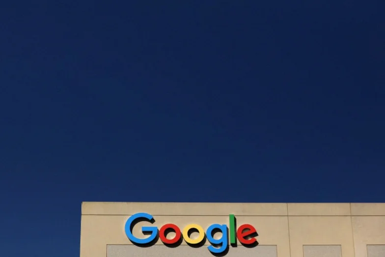 google-talks-spacex-rocket-launch-9ddc