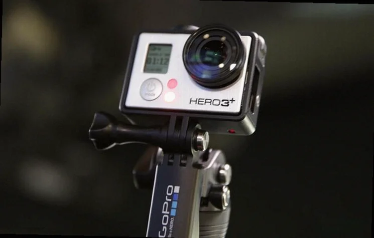 gopro-stock-surges-strategic-review-584b