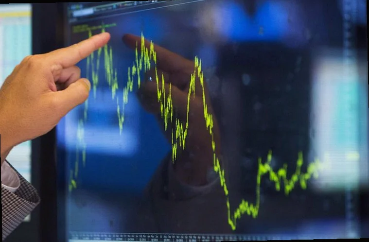 hedge-funds-boost-global-stocks-a8ed