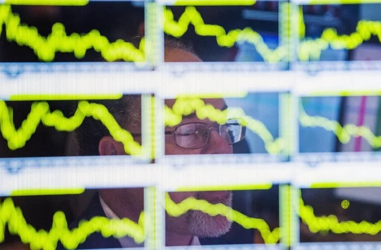 hua-hong-semiconductor-shares-surge-4c7d
