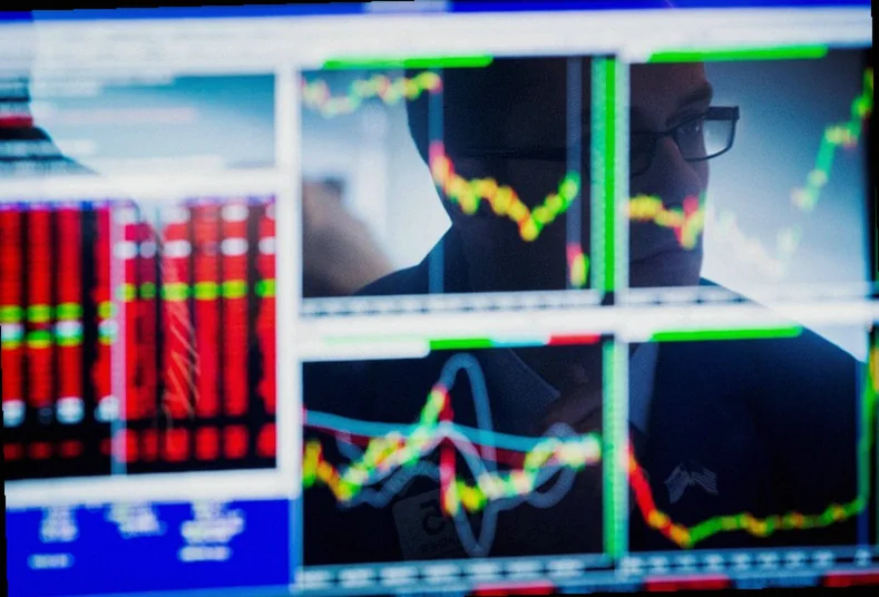 ingram-micro-stock-falls-platinum-60ee