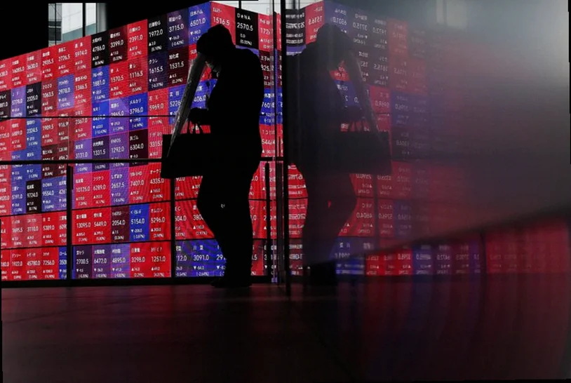 japan-nikkei-set-record-000-721a