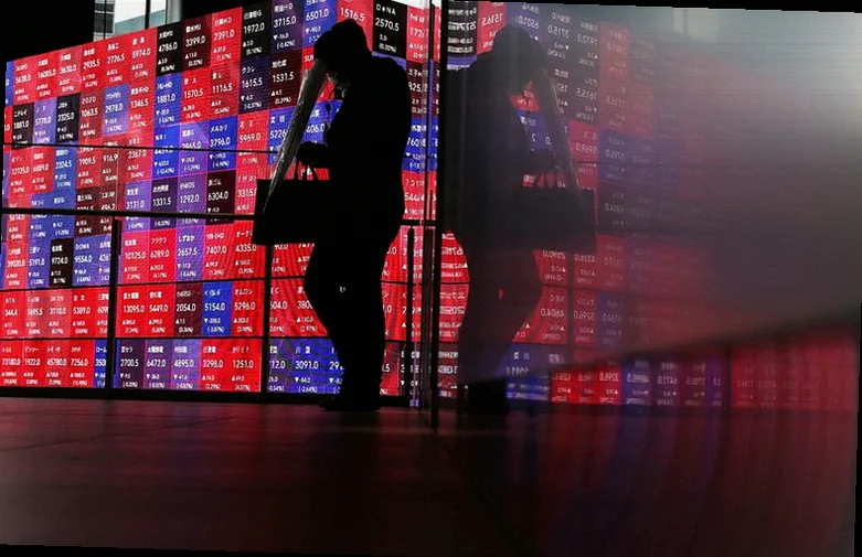 japan-nikkei-surges-past-000-7e4a