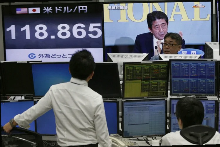 japan-stocks-higher-close-trade-d9dc