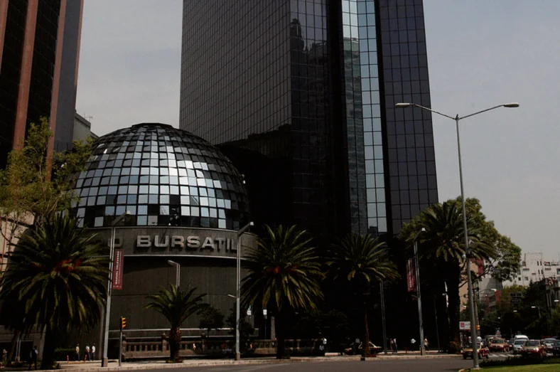 mexico-stocks-higher-close-trade-b3a0