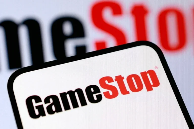 michael-burry-sells-gamestop-stock-04a4