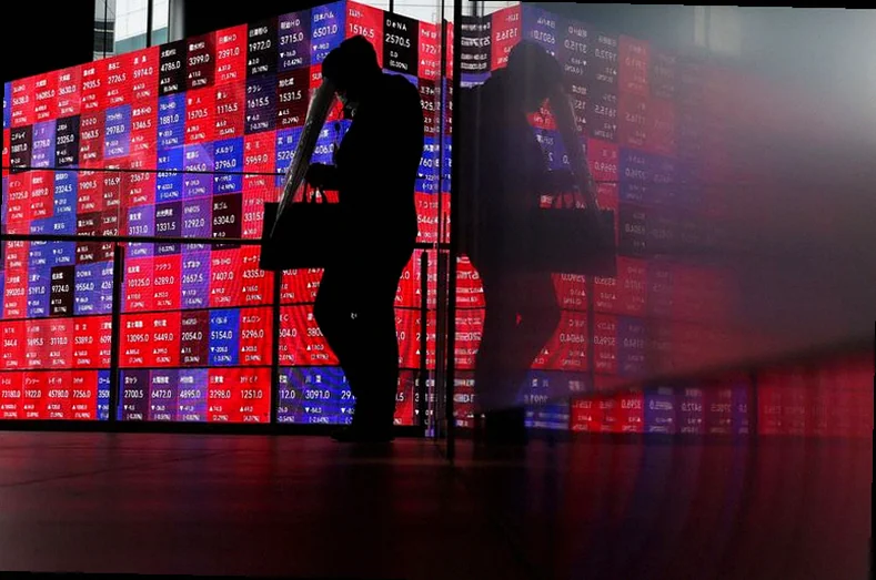 oil-rises-stocks-mixed-strikes-9bfe