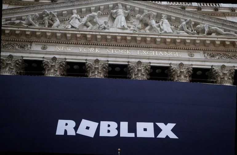 roblox-stock-surges-improving-user-38ca
