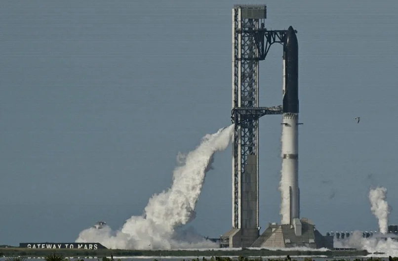 spacex-scrubs-launch-upgraded-starship-fcbc