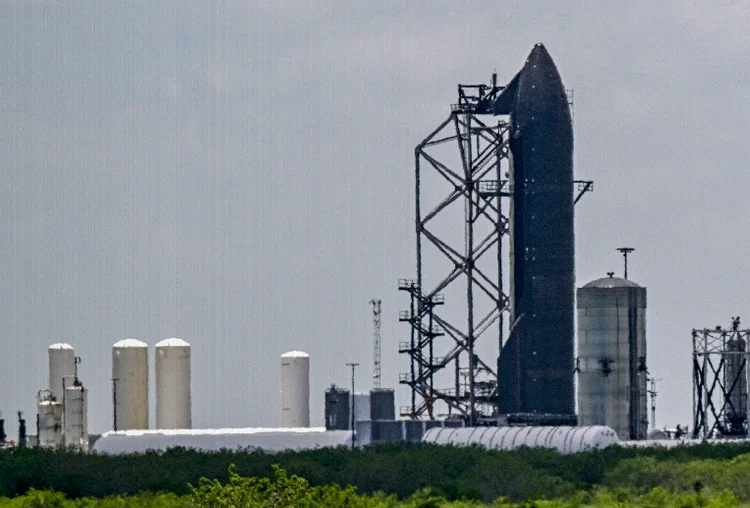 spacex-shareholders-approve-stock-split-1c42