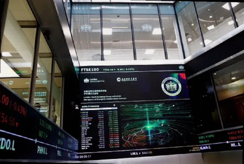 stocks-higher-close-trade-investing-ec75
