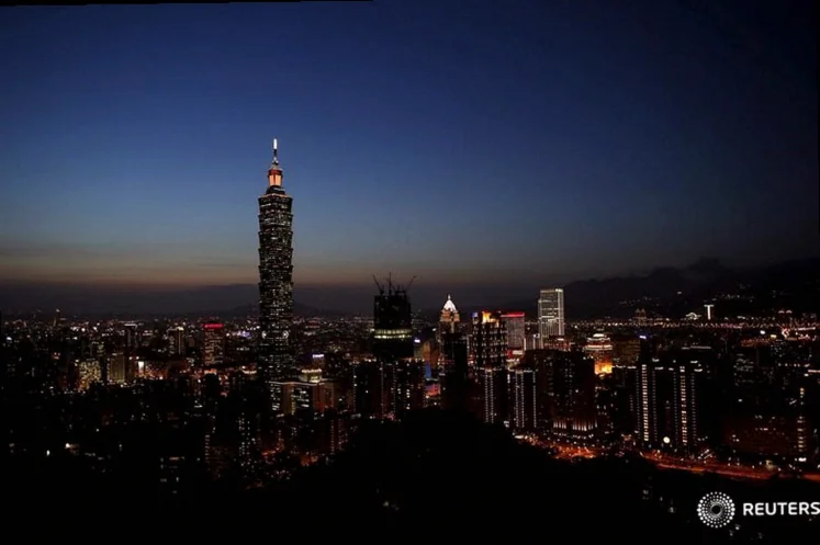 taiwan-stocks-lower-close-trade-c857