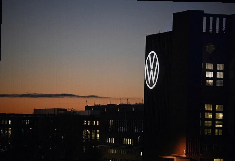 volkswagen-controlling-families-demand-overhaul-cd96