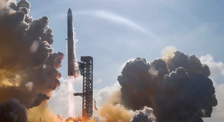 exclusive-spacex-plans-raise-billion-e602