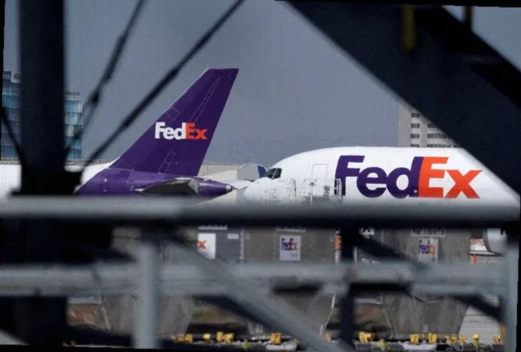fedex-freight-set-market-debut-220c