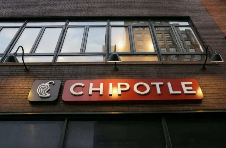 jpmorgan-upgrades-chipotle-sees-upside-625e