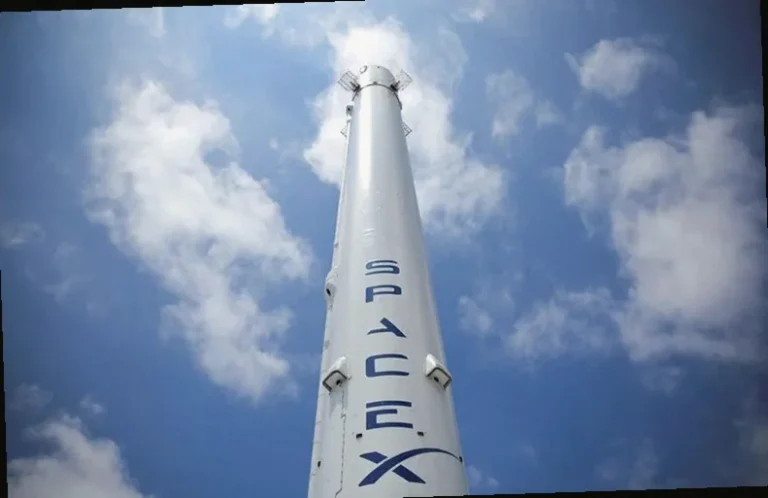 spacex-sets-aside-ipo-shares-7bcb