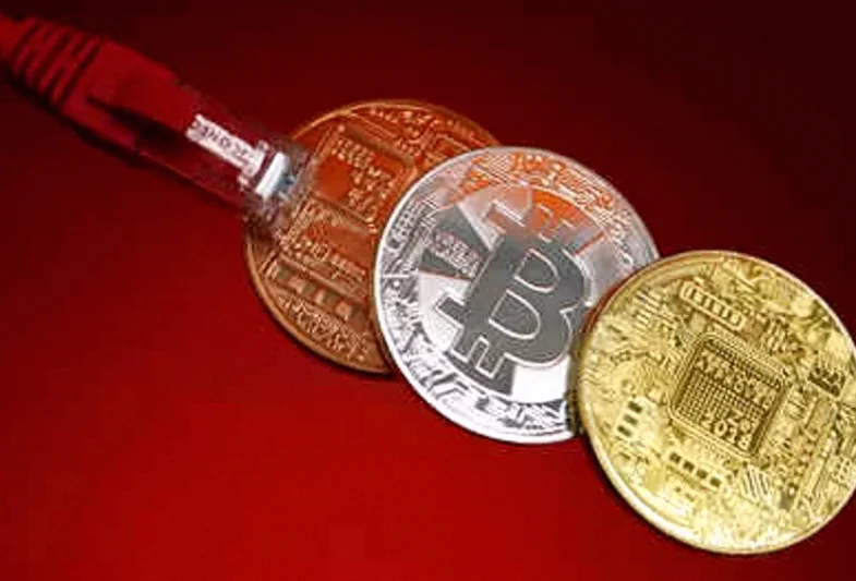 wolfe-research-sees-bitcoin-falling-1801
